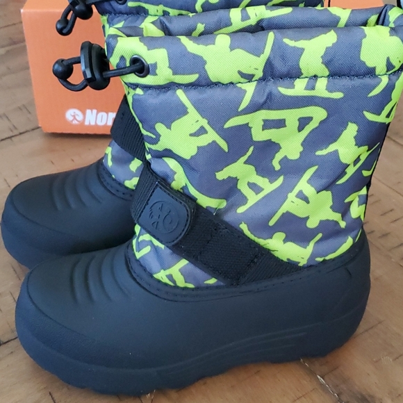 🆕️ Northside Winter Boots - Picture 5 of 7